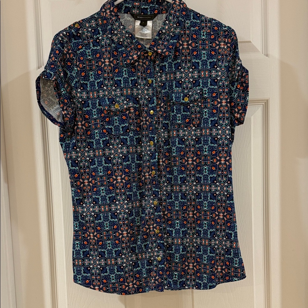 Patterned Button-Up Shirt